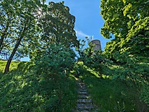 Ein ganz besonderer Ort: Die Burg Eisenhardt - vom Bergfried hast du einen tollen Blick über Bad Belzig.