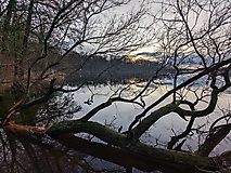 von der Glienicker Brücke nach Nikolskoe und zur Anlegestelle der Pfaueninsel-Fähre