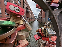 Bildergalerie: Radtour von Hamburg an der Elbe auf die Insel Pellworm (Sommer 2025)